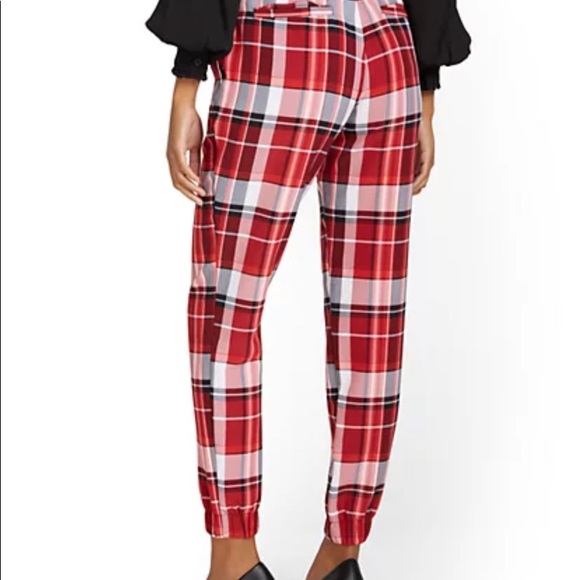New York & Co. Plaid High Waist Jogger Pant - Picture 11 of 16
